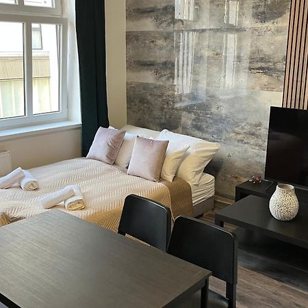 Downtown Boutique Apartments ลิเบอเรซ ภายนอก รูปภาพ