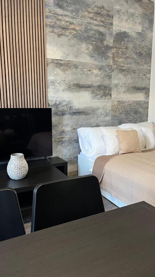 Downtown Boutique Apartments ลิเบอเรซ ภายนอก รูปภาพ